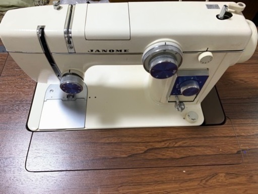 ジャノメミシン　janome 804