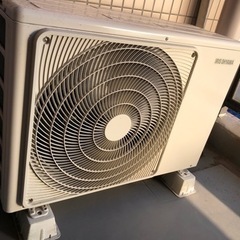 2019年製　14畳用　エアコン　100Vの画像