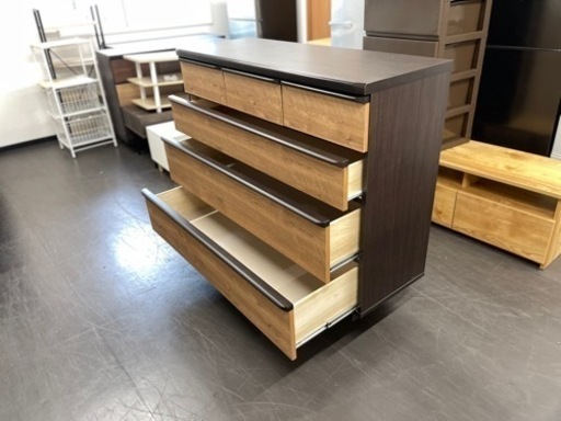 ?激安‼️美品✨タンス依頼チェスト4段幅120cm?N222