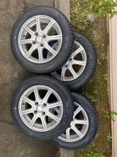 スタッドレスタイヤ新品　アルミホイルセット　155/65R14