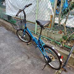 折りたたみ自転車の画像