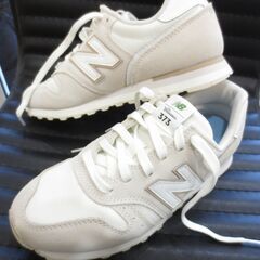 NEW BALANCE 　ニューバランス　レディース　スニーカー...
