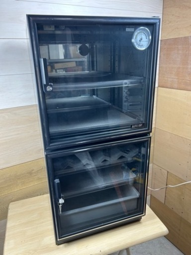 カメラ収納 防湿庫 電子式防湿保管ケース 鍵付 東洋リビング ED-103S 保管庫 中古 現状品