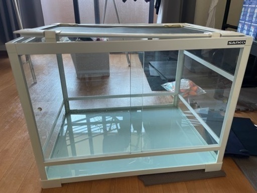 爬虫類ケージ 600×450