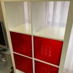 【お譲り先決まりました】IKEA 収納棚　キューブ型4段の画像