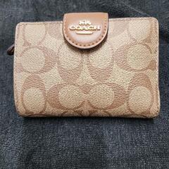 COACH　二つおり財布