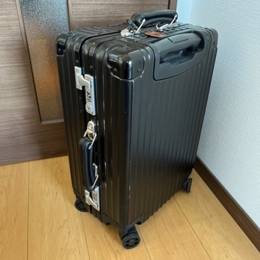 キャリーバック　キャリーケース