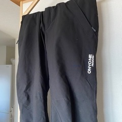 売切　500円値下げ‼️オンヨネ　スノボパンツ