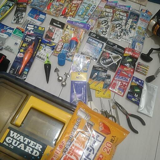 取り引き決まりました。釣具一式　初心者向け　釣り竿とリールの種類いれました。