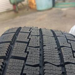 スタットレスタイヤ4本の画像