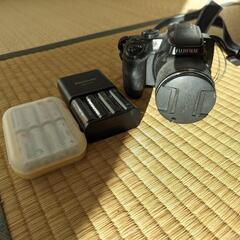 Fujifilm FinePix S9900W デジタルカメラの画像