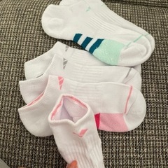 adidasレディース 靴下3セット 22〜24cmの画像