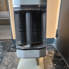 ダイキン　セイラムヒート　暖房器具の画像