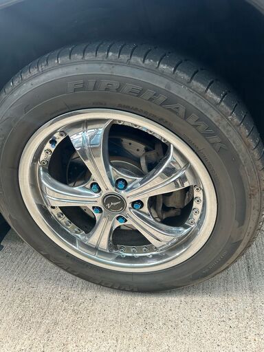 【値下げしました！】２１５　６０　１７タイヤ＋スズカブレーン Verger　メッキホイール