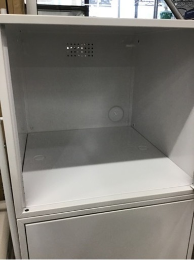 スチールロッカー　4段　中古品