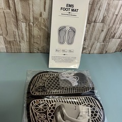 新品　フットマット 足裏ケア EMS 足 首 肩 背中 腰 太もも ふくらはぎ ネック 全身 8種類モード 簡単操作 USB充電 軽量 持ち運びに便利 19段階レベルの画像