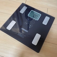 オムロン　体重計