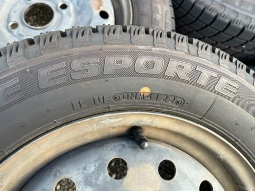 軽自動車　スタッドレスタイヤ　ライフ等　155/65R13