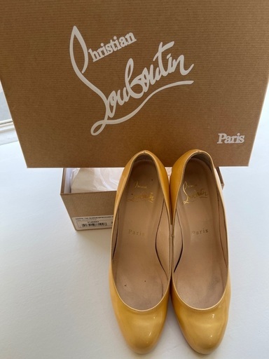 Christian Louboutin パンプス 35