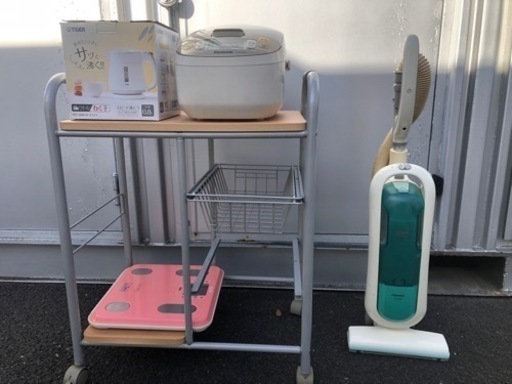 一人暮らしセット(ラック、掃除機、炊飯器、体重計、ケトル)