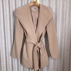 Forever21 フード付き　ベルト付き　ベージュ　ガウンコート　S