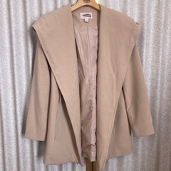 Forever21 フード付き　ベルト付き　ベージュ　ガウンコート　Sの画像