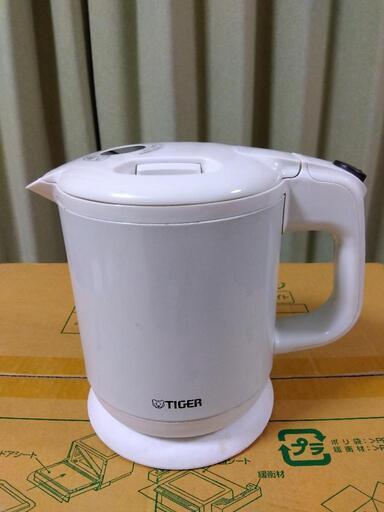 電気ポット　ケトル　タイガー蒸気レス　ケトル　0.6L