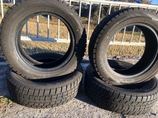 15インチ　スタッドレスタイヤ4本セット