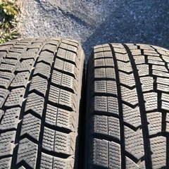 15インチ　スタッドレスタイヤ4本セットの画像