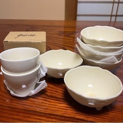 【お渡し予定の方が決まりました】クロワッサン　脚付小皿6個&フリ...