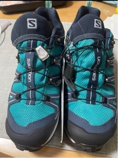 salomon レディースシューズ　新品 サイズ: 23cm