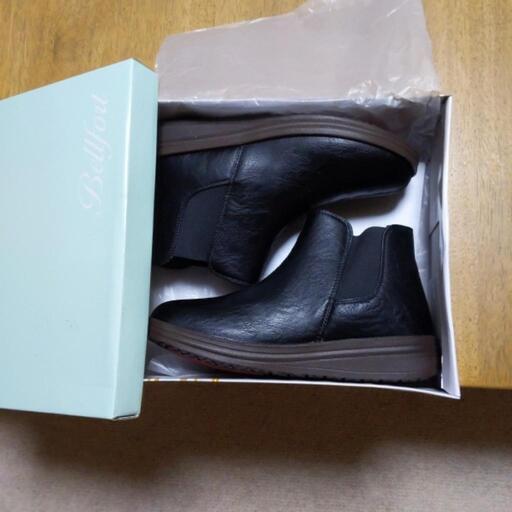 新品のブーツです♪