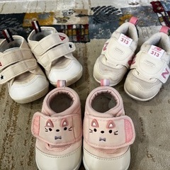 【美品】12㎝13㎝子供スニーカー