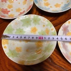 【お渡し予定の方が決まりました】食器皿5枚セット《未使用》の画像