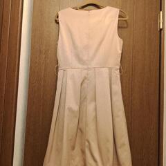 ロペピクニック　ベージュ　ドレスの画像