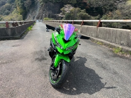 カワサキkawasaki/ zx25r se