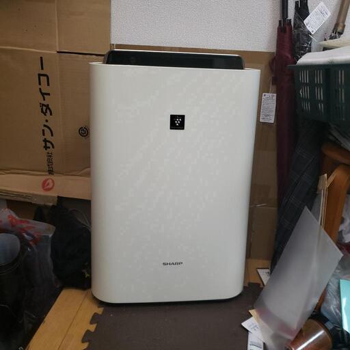 シャープ 空気清浄機  KC-F70
