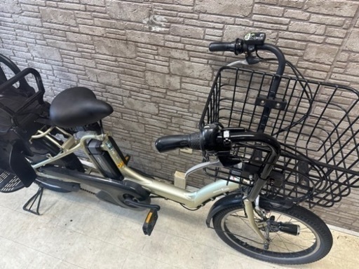 クリスマスSALE ?東京23区配達無料??新基準　ヤマハ　パスキス　8.9Ah リチウム 電動自転車 中古 510