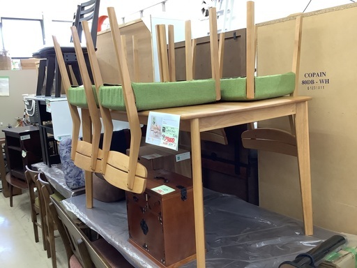 ニトリ 4人用 ダイニングセット アルナス 管C231202BK (ベストバイ 静岡県袋井市)