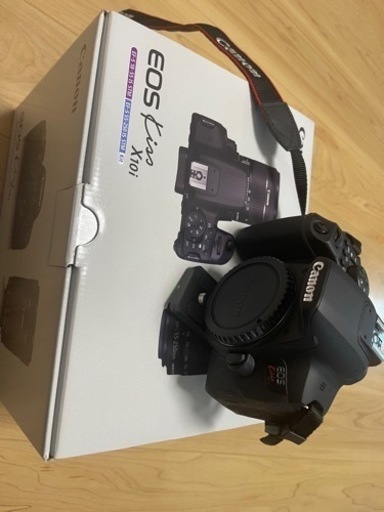 【新品購入1ヶ月ほど】Canon EOS Kiss x10iトリプルレンズセット