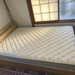 ダブルベッド　マットレスセット