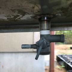 ステンレス灯油タンク（屋外・ホーム用）の画像