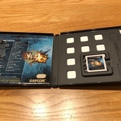 ニンテンドー3DS LL ブルー×ブラックの画像