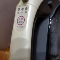 TOSHIBA 東芝 コードレススチームアイロン Lacoo TA-FVX80 ●中古●の画像