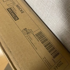 新品未開封　IKEA デスクの画像