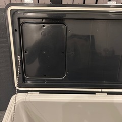 48H ホリデーランドクーラー 48L ホワイト [クーラーボックスの画像