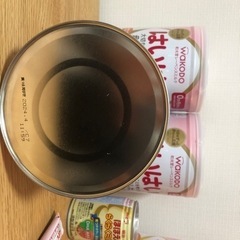はいはい　粉ミルク　ミルク缶の画像
