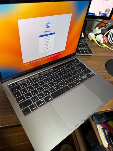 【極美品】13インチMacBook Pro - M2 8コアCPU 10コアGPU 16GB 512GB/シルバスペースグレイ