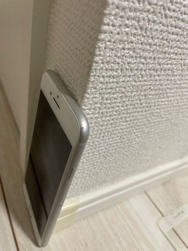 iPhone8 256GB SIMフリー　シルバー
