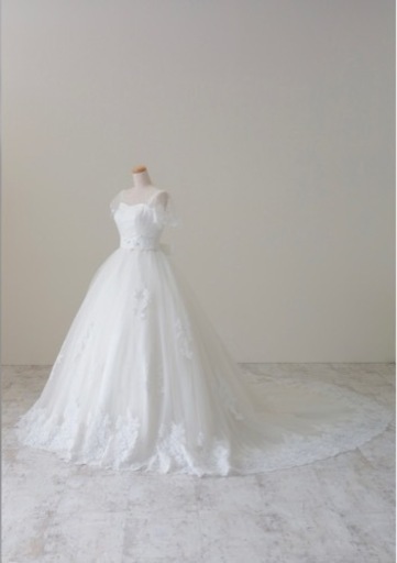 ワタベウェディング　ウェディングドレス　配送可